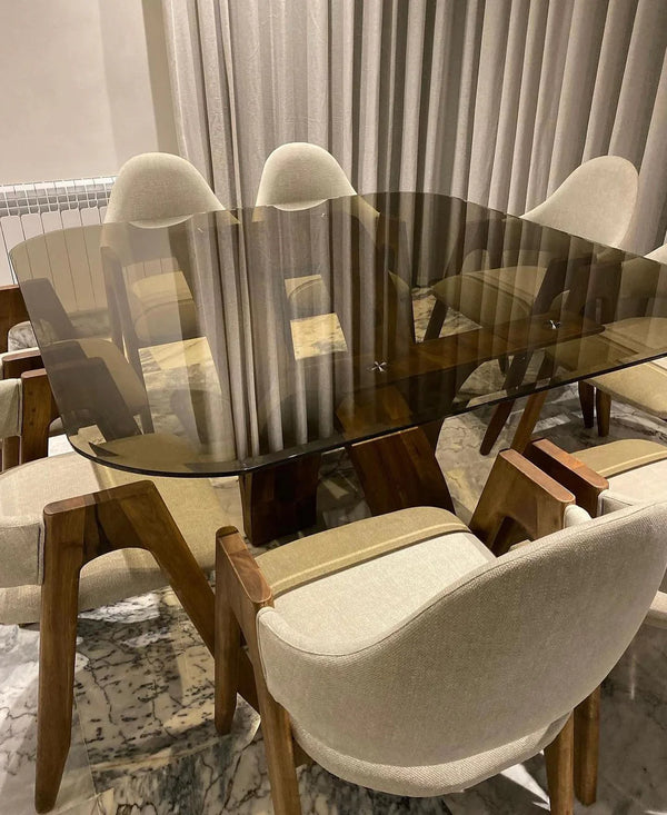 Table Élégance Bois  ktab  140\140 cm et 8 Chaises model (Alpha)