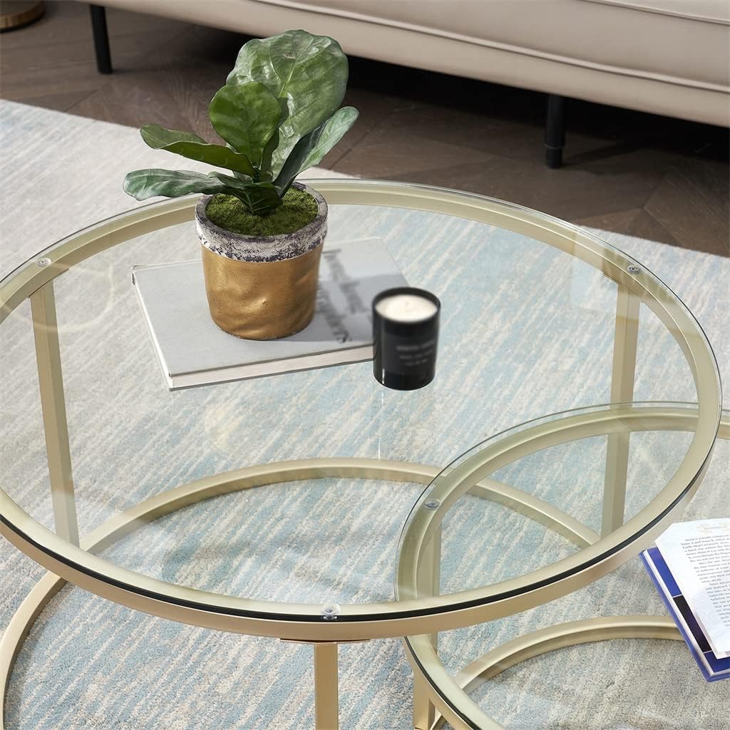 Ensemble de tables basses gigognes au design contemporain