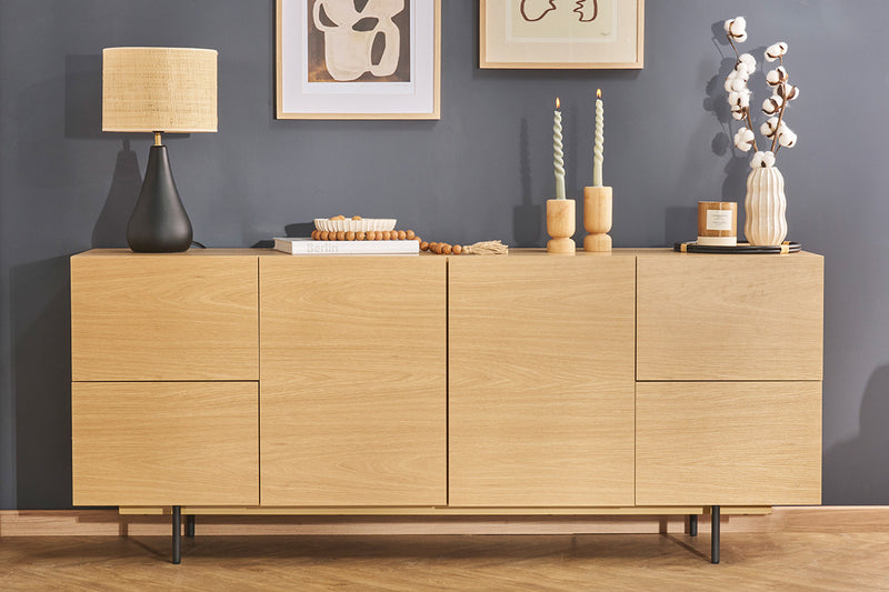 Buffet design finition bois clair chêne et métal noir 2 portes 4 tiroirs