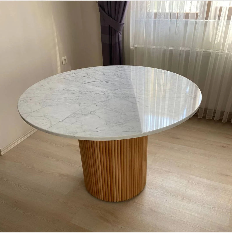 Table en Marbre Carrera