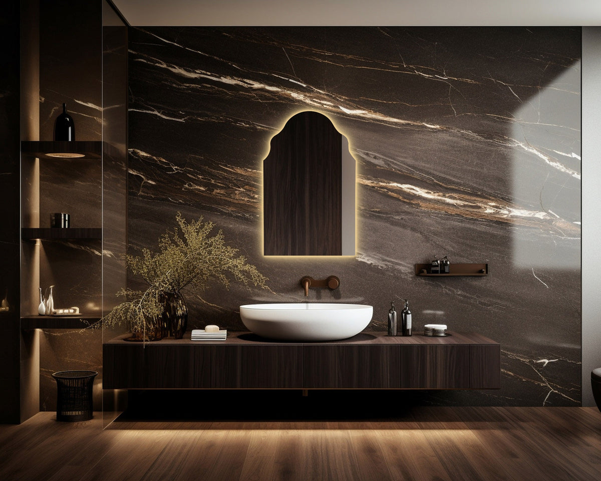 Miroir mural arqué avec éclairage LED