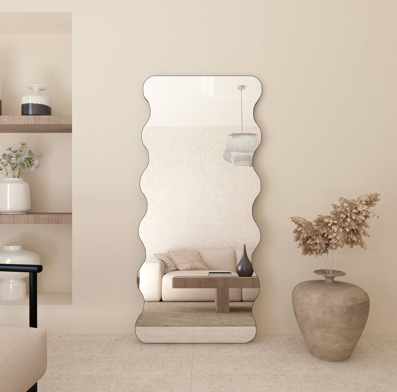 Miroir corporel irrégulier incurvé