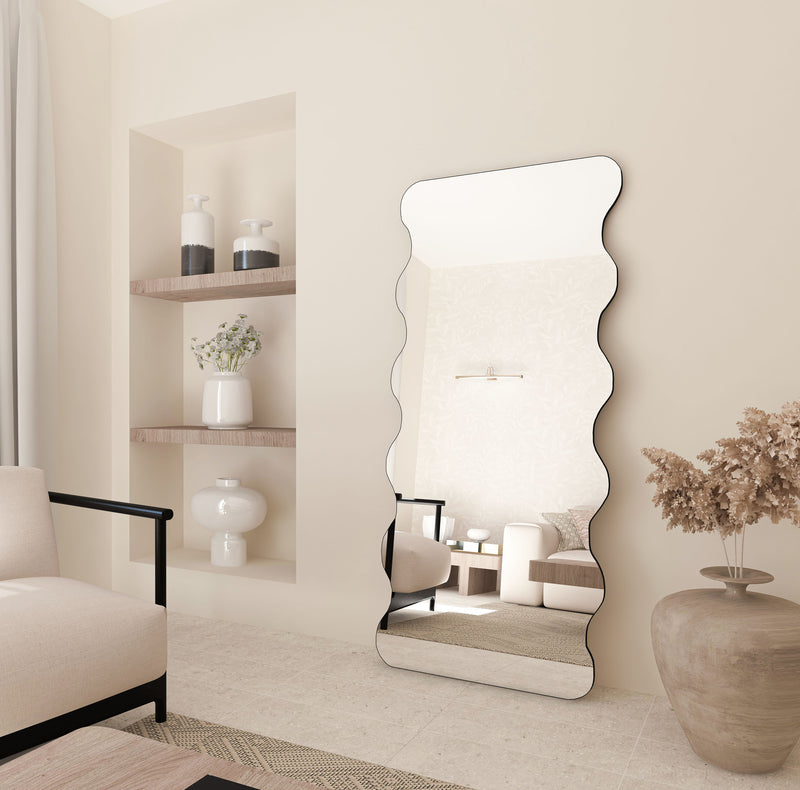 Miroir corporel irrégulier incurvé