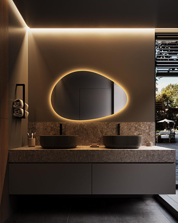Miroir de salle de bain avec éclairage LED