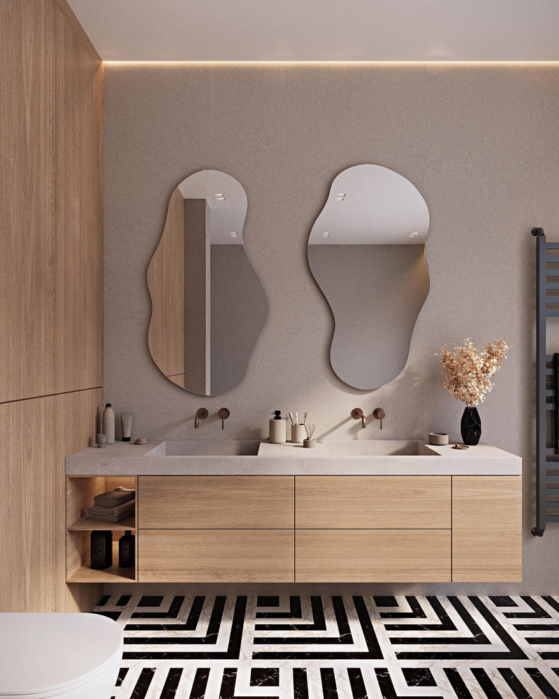 Miroir irrégulier avec éclairage LED