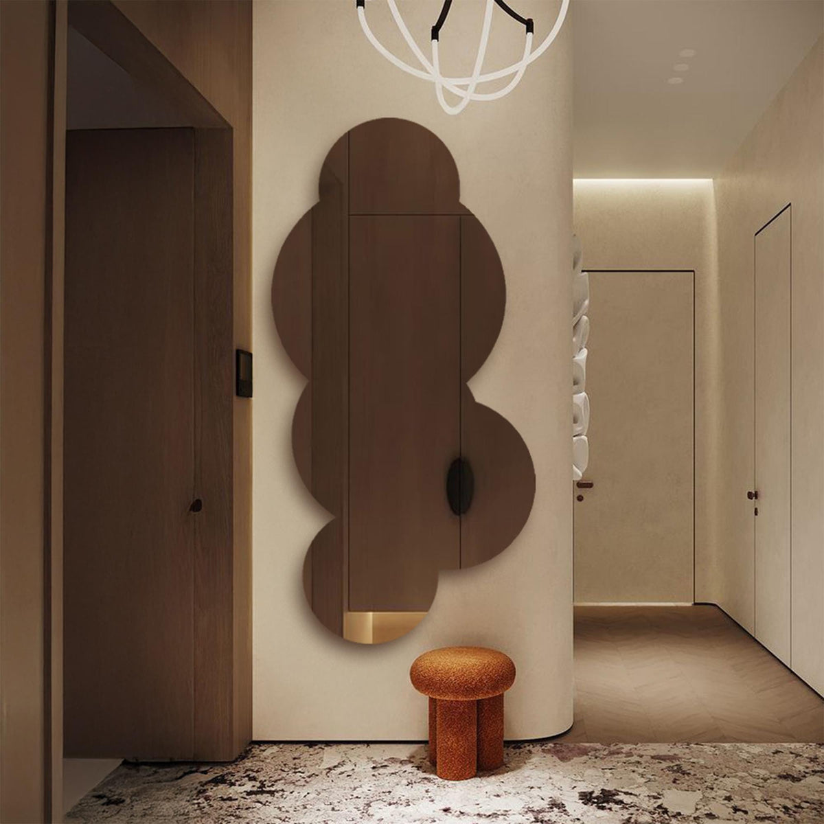 Miroir mural LED irrégulier, design nuage