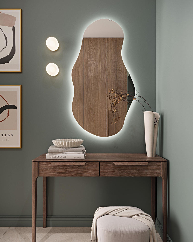 Miroir irrégulier avec éclairage LED