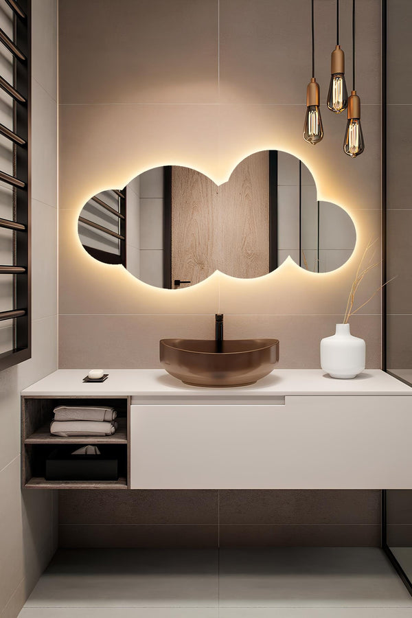 Miroir mural LED irrégulier, design nuage