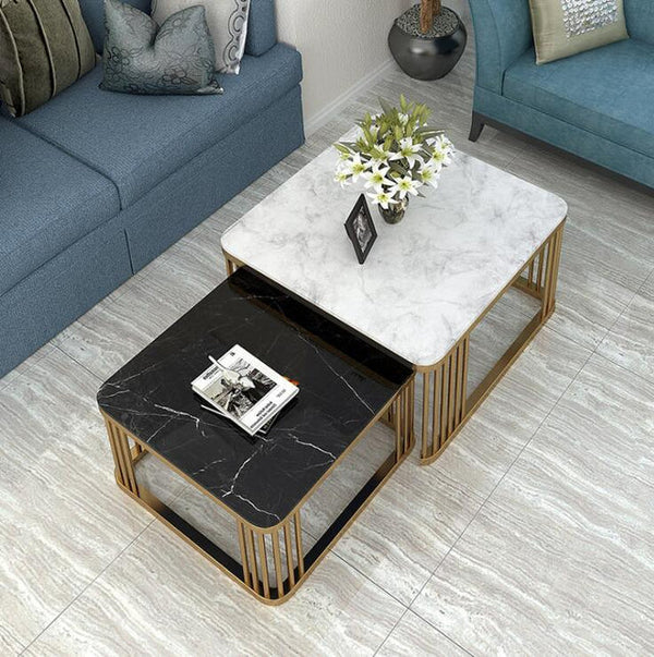 Duo de tables gigognes au format carré