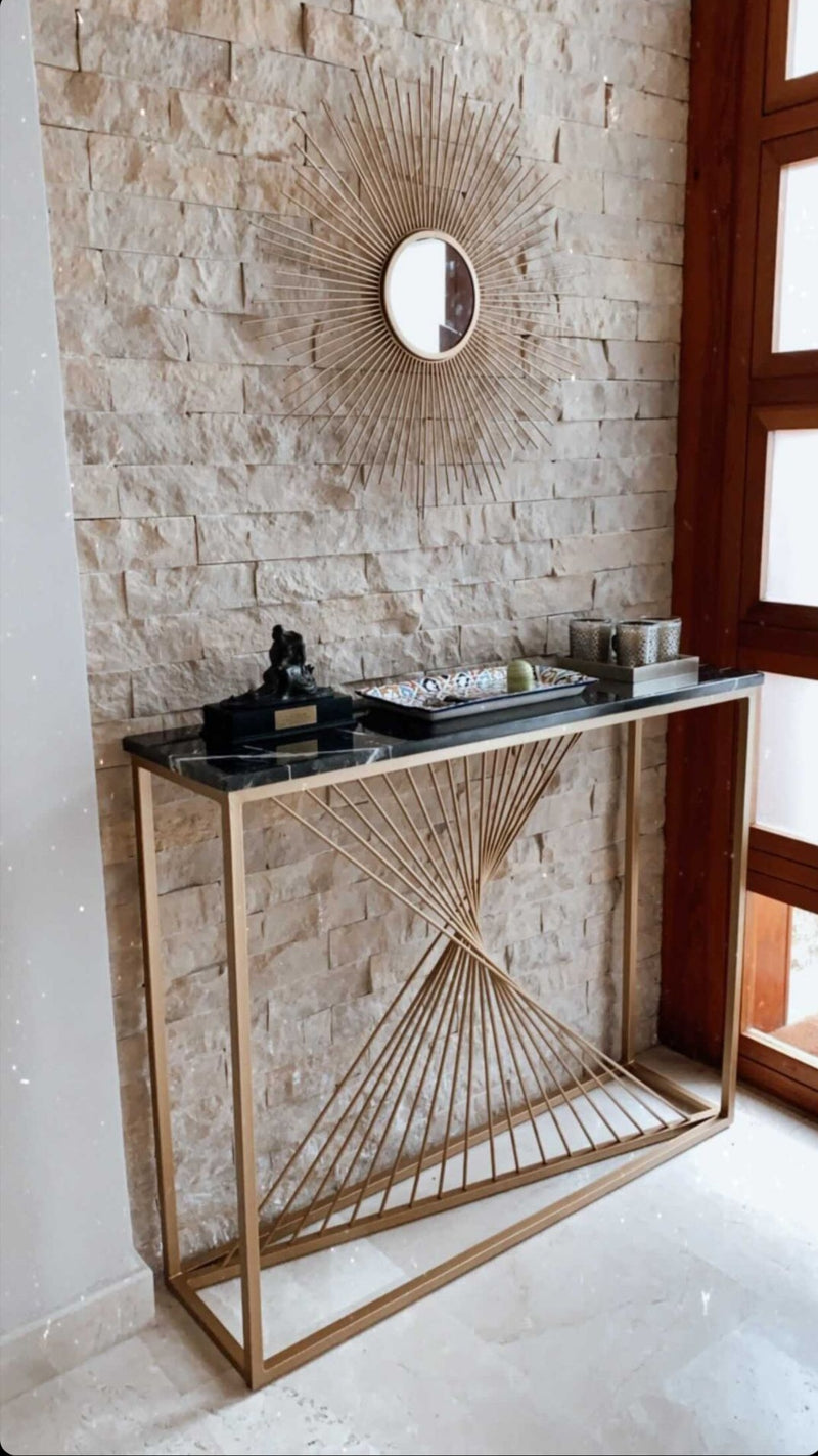 Console  » Tornado «