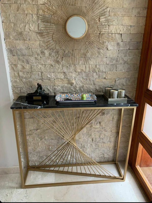 Console  » Tornado «